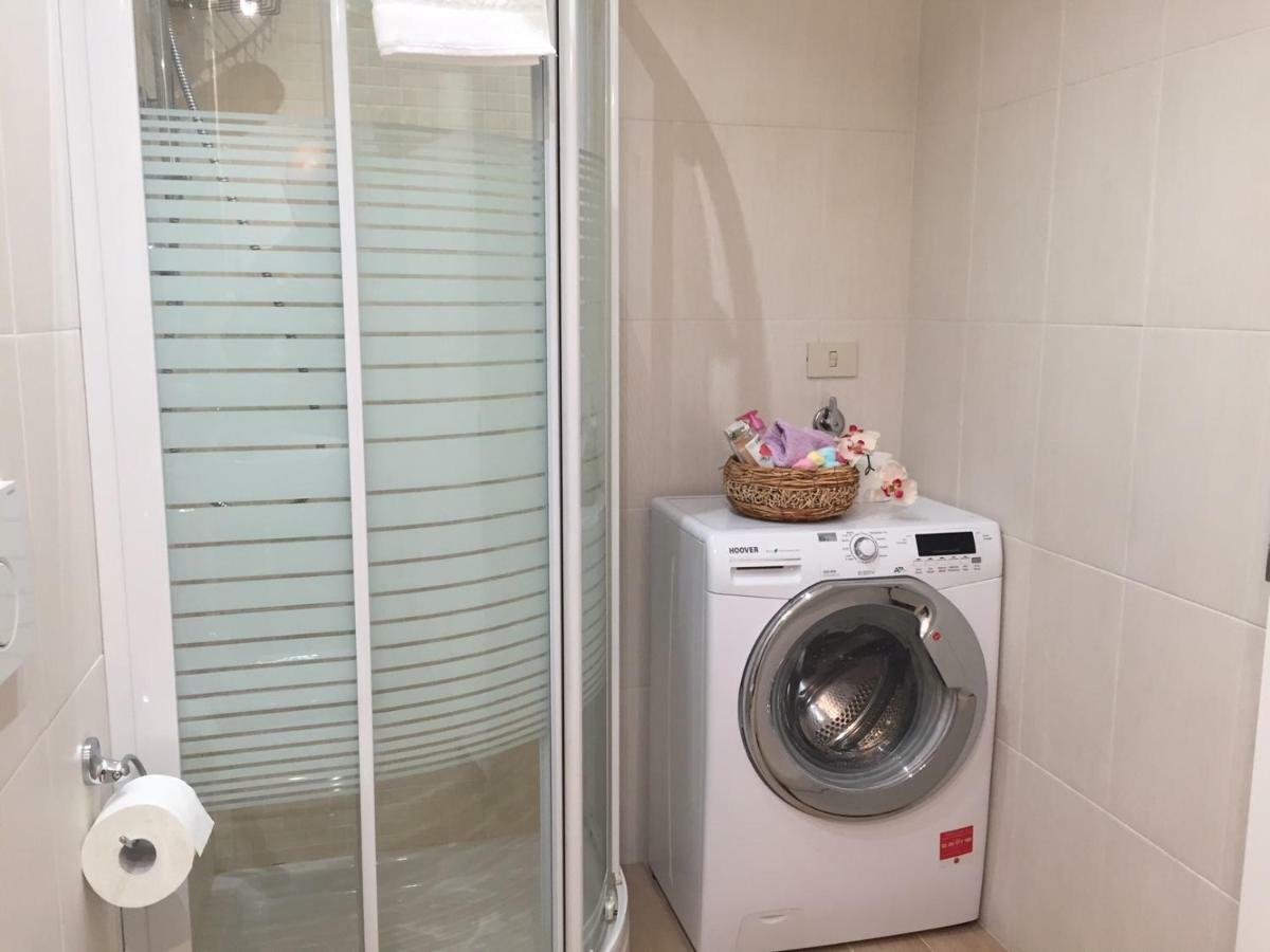 Temporary House Vicolo Colombina Apartment โบโลญญา ภายนอก รูปภาพ